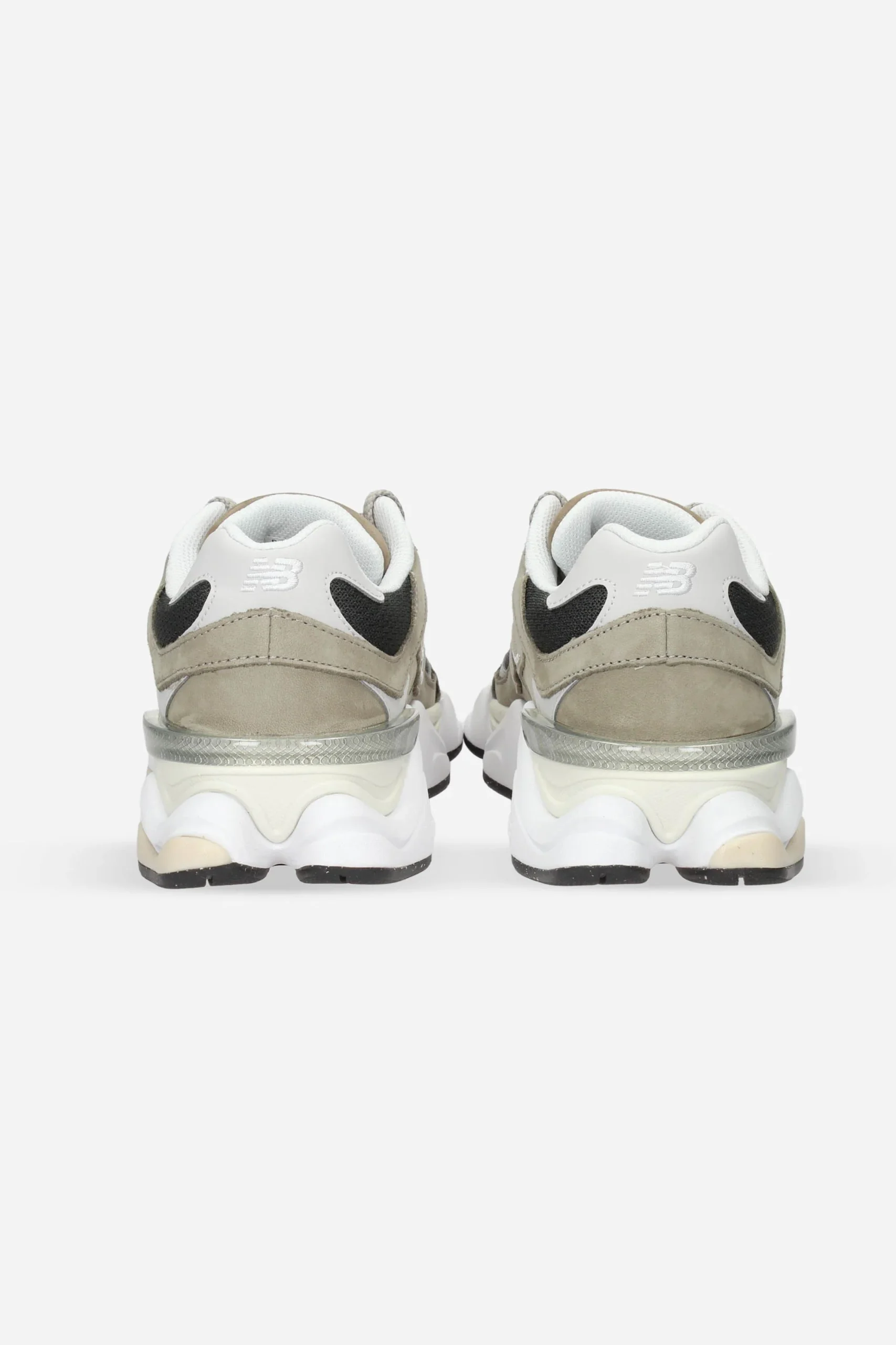 NEW BALANCE - U U 9060 CTA Sneakers - immagine 5