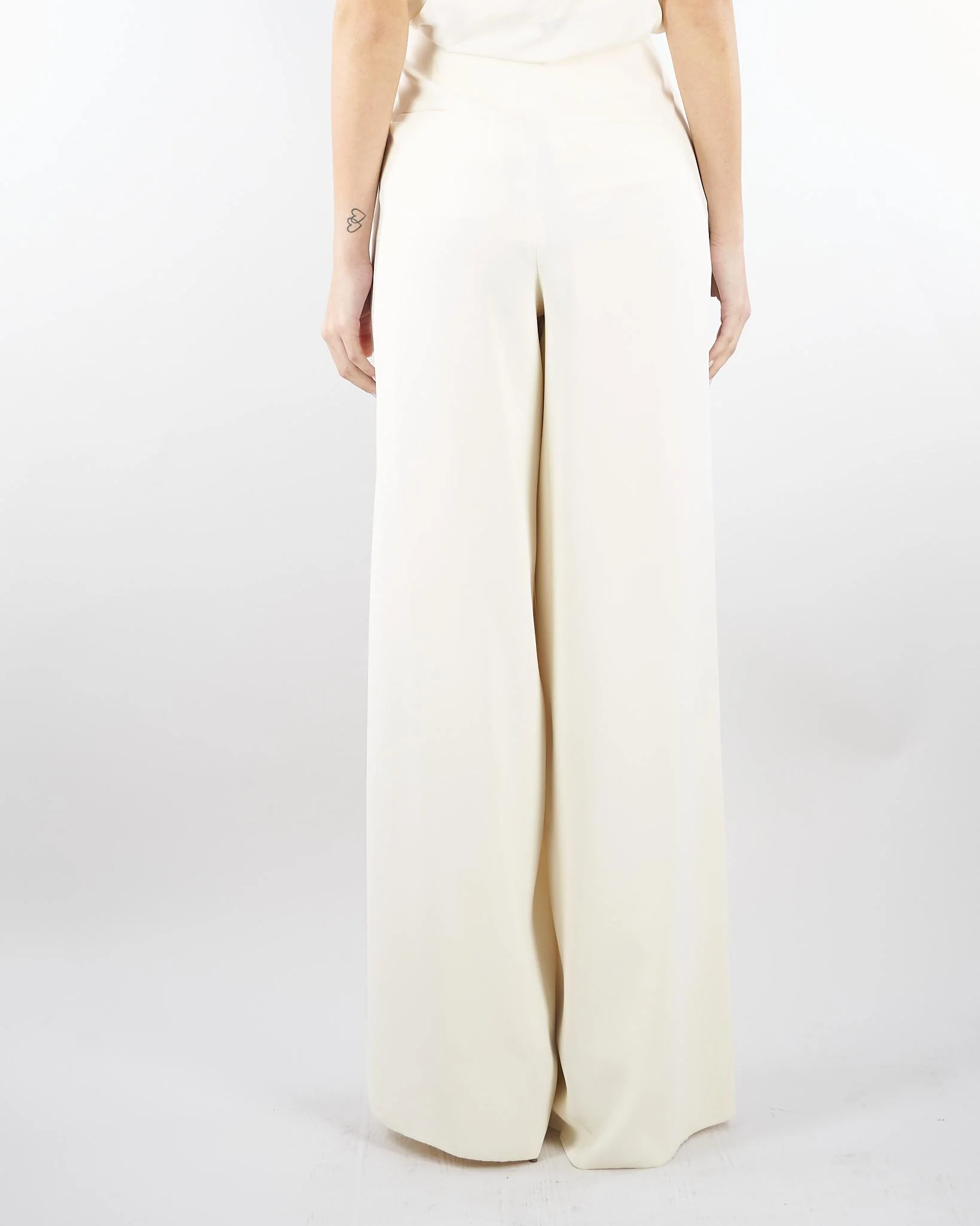 Pantalone Bianco ampio in envers satin - immagine 3