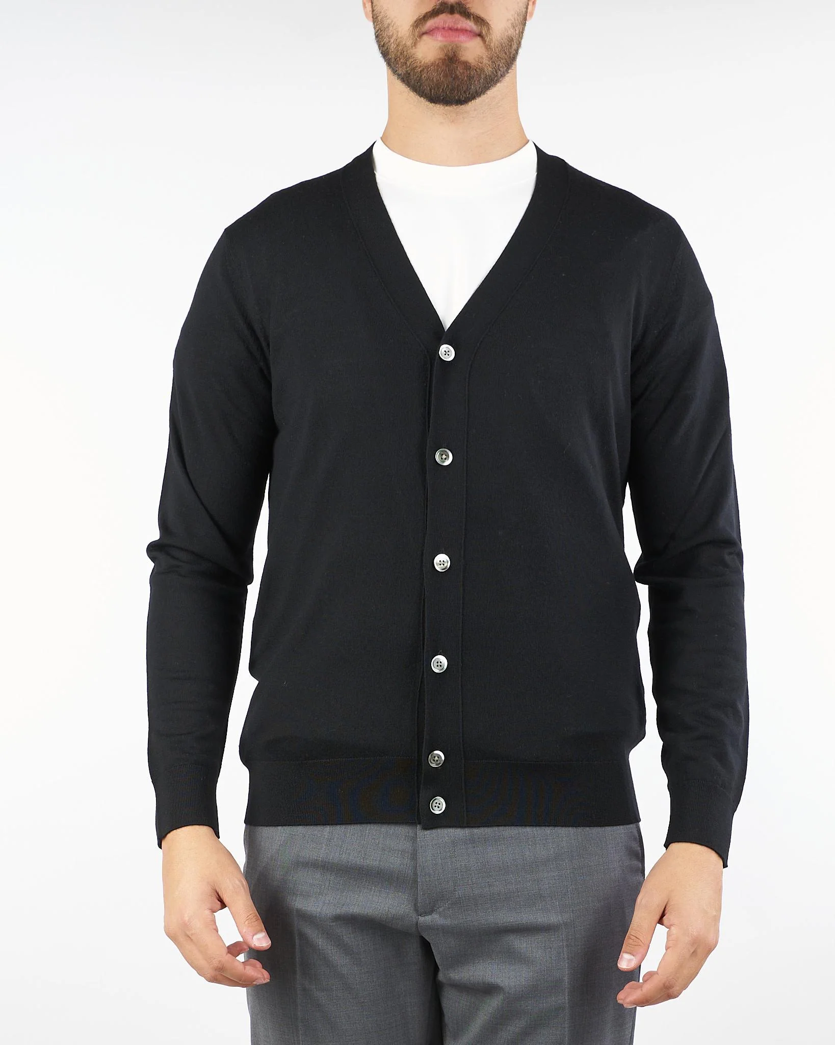 Cardigan Nero in lana merinos - immagine 2